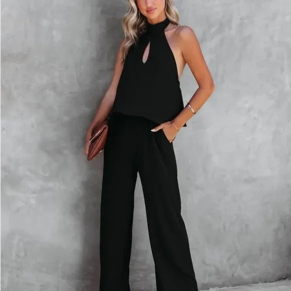 VICI stunning halter jumpsuit NWOT - Picture 6 of 12